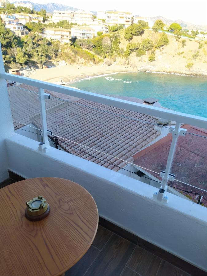 Ca La Nuri Pis 4 Vistas Al Mar Apartman Llança Kültér fotó